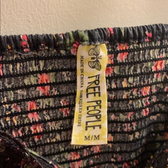 Crop top tank top by free people. - Picture 2 of 4